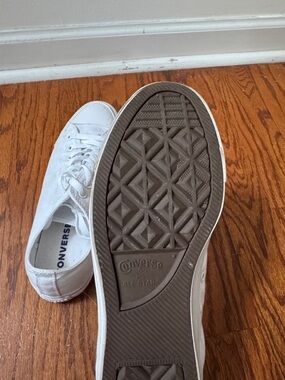 Classic White Canvas Sneakers - Men's Casual Low-Top